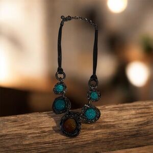 Elegant Black and Teal Necklace